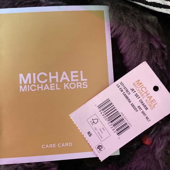 NWT Michael Kors crossbody bag - Picture 3 of 3